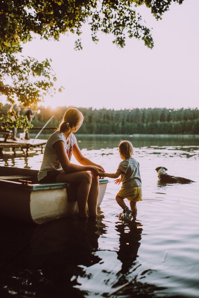 people, woman, kid, child, baby, boy, girl, daughter, mother, happy mothers day, nature, holding hands, lake, water, swimming, boat, mom, mum