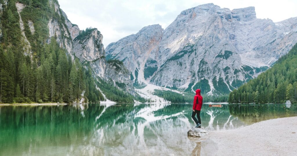 The image is telling us a story of nature that why the most beautiful places await you.