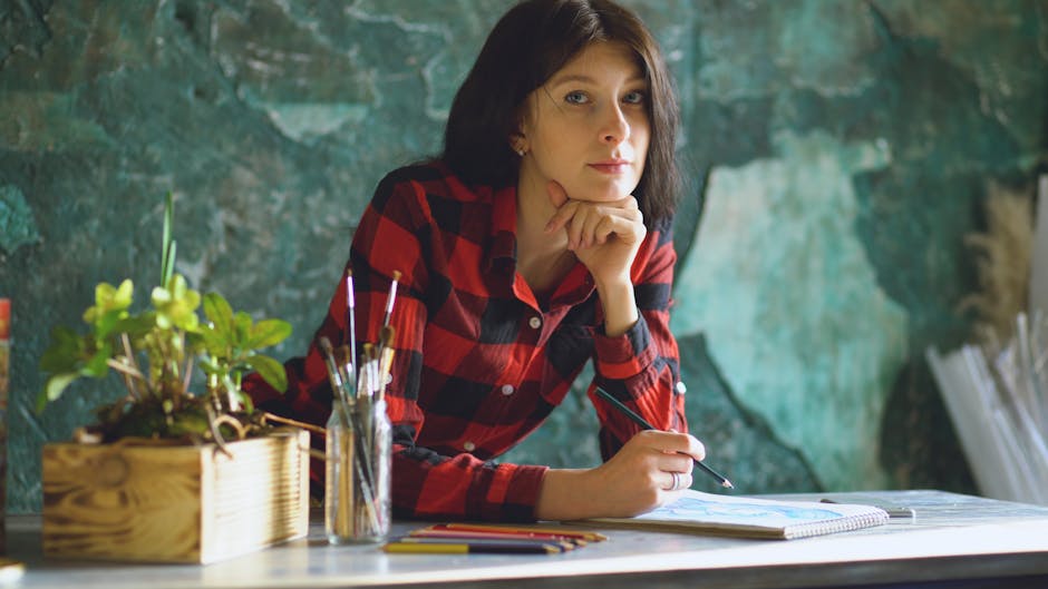  The image shows the deep thinker introvert signs.