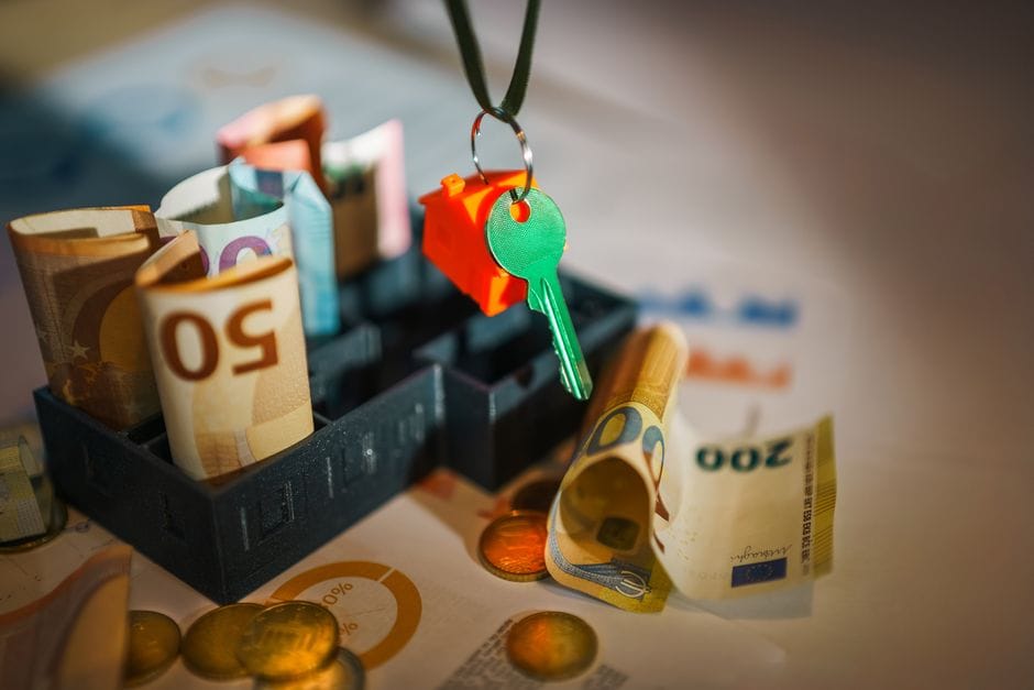 How to Protect Net Wealth in 2026 with asset protection strategies, diversified investments, real estate, gold, and financial security planning.