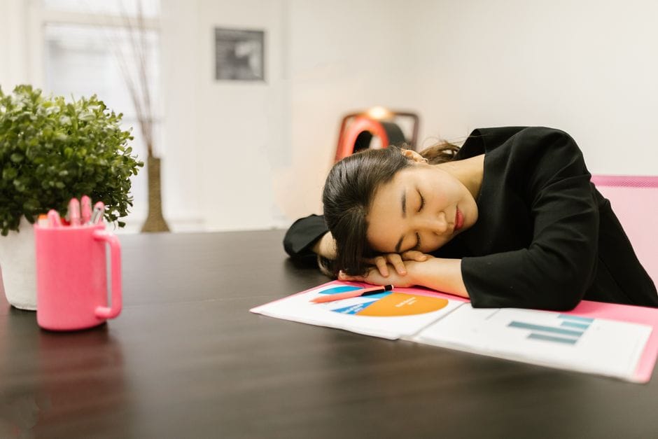 Why Am I Always Tired infographic explaining hidden causes of daily exhaustion.